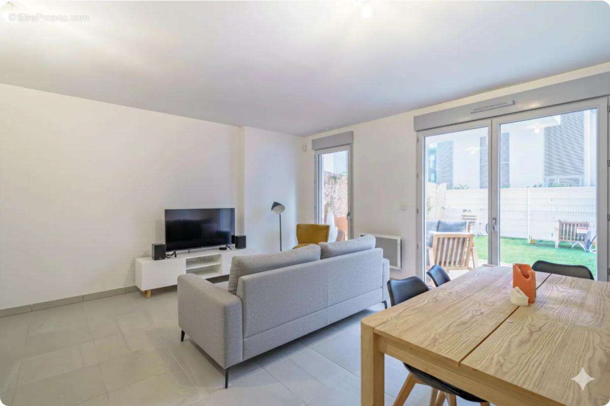Appartement à MARSEILLE-9E