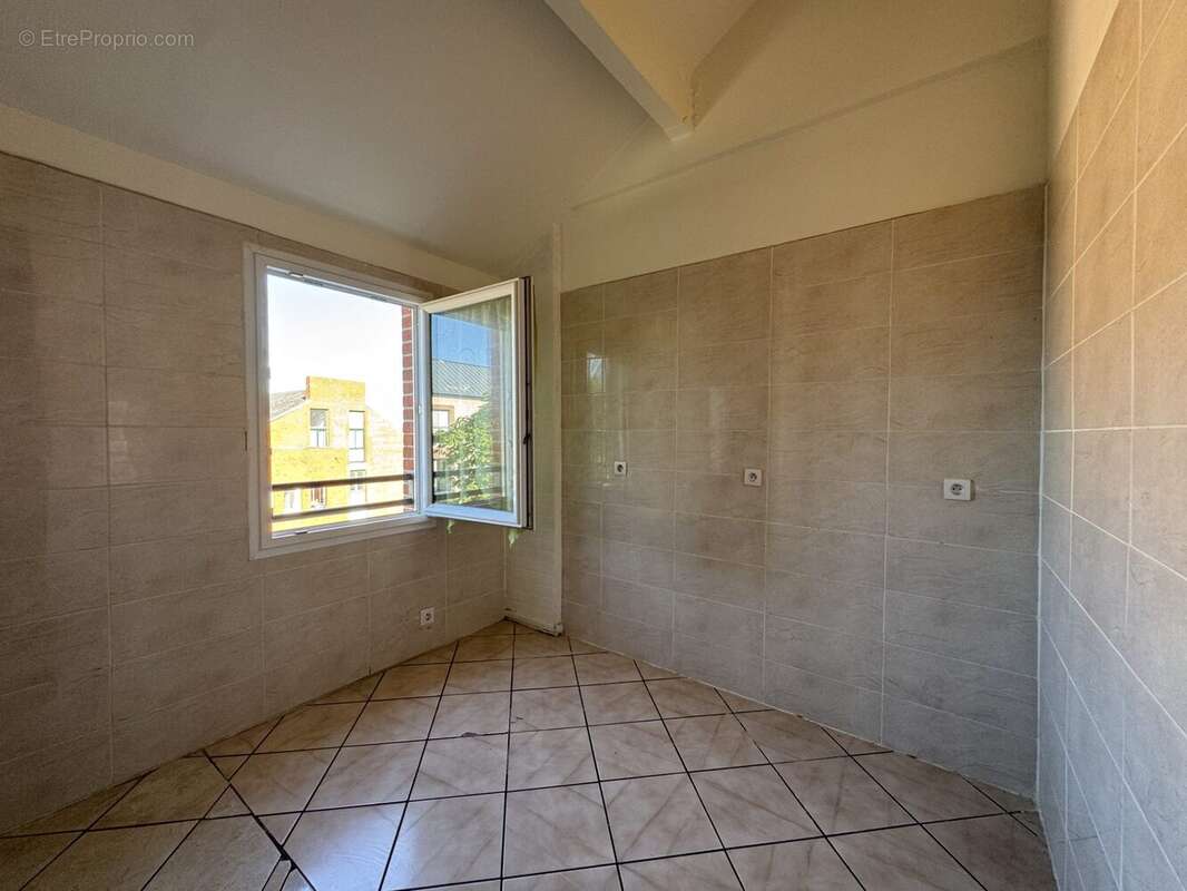 Appartement à VAUREAL