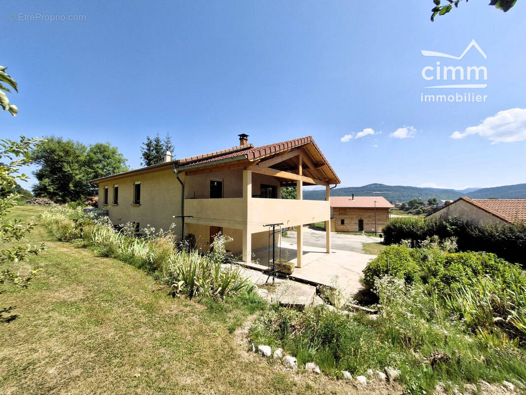 Maison à VASSIEUX-EN-VERCORS