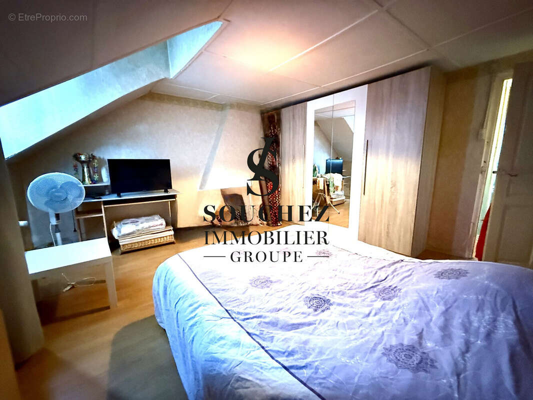 Maison à MONTIGNY-EN-GOHELLE