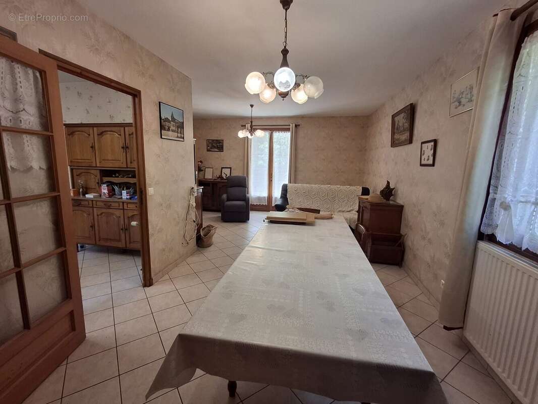 Maison à MONPAZIER