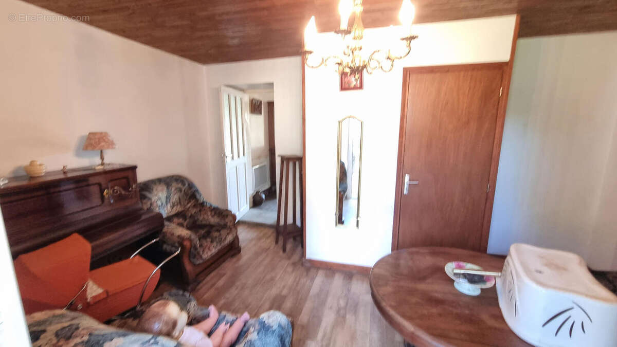 Maison de village - photo 9