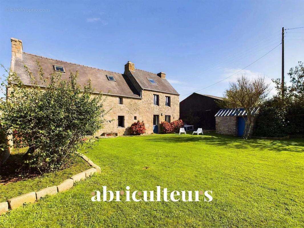 Maison à BRIGNOGAN-PLAGE