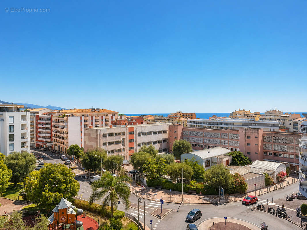 Appartement à ROQUEBRUNE-CAP-MARTIN