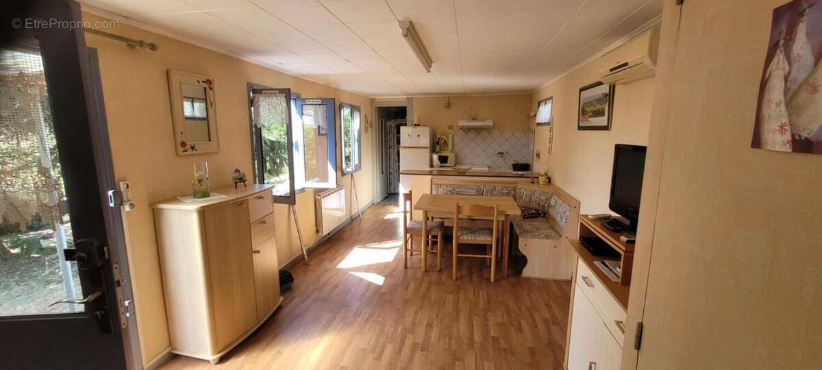 Maison de villegiature a renover - photo 3