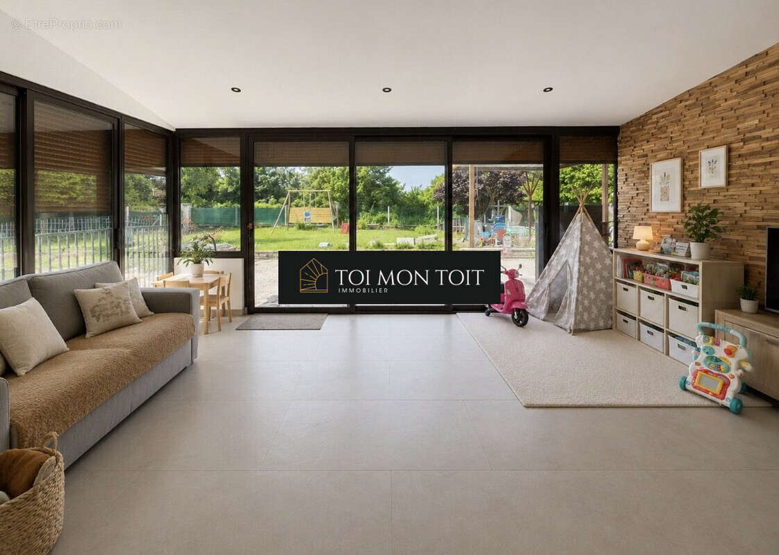 Maison 90 m² à Saint-Maximin  - photo 3