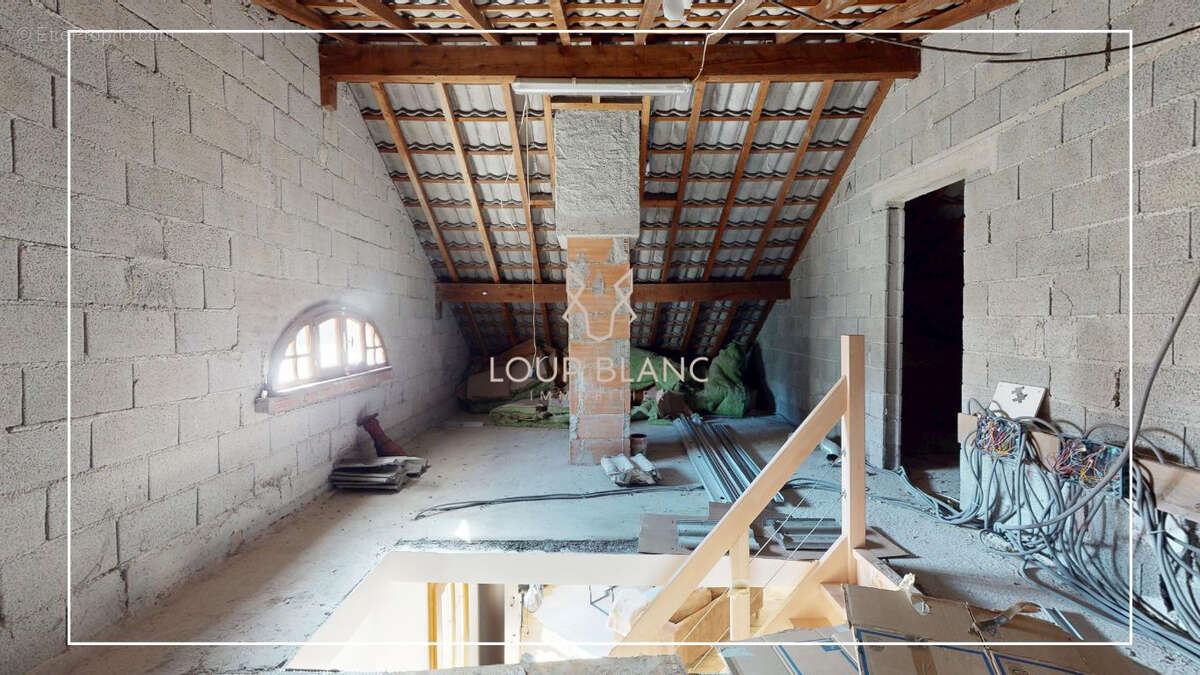 Maison à AUTECHAUX-ROIDE