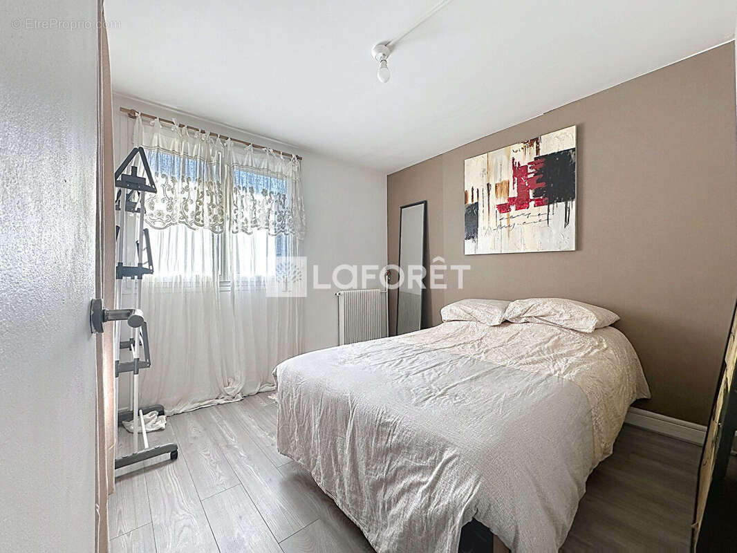 Appartement à CHAMPIGNY-SUR-MARNE