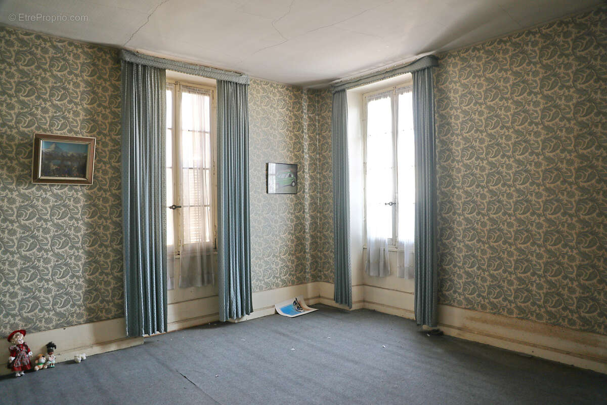 Appartement à MIRAMBEAU