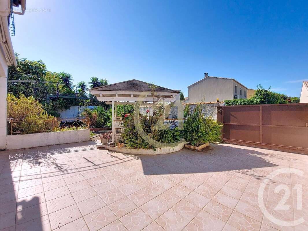 Maison 133 m² à Villeneuve-Les-Maguelone  - photo 4
