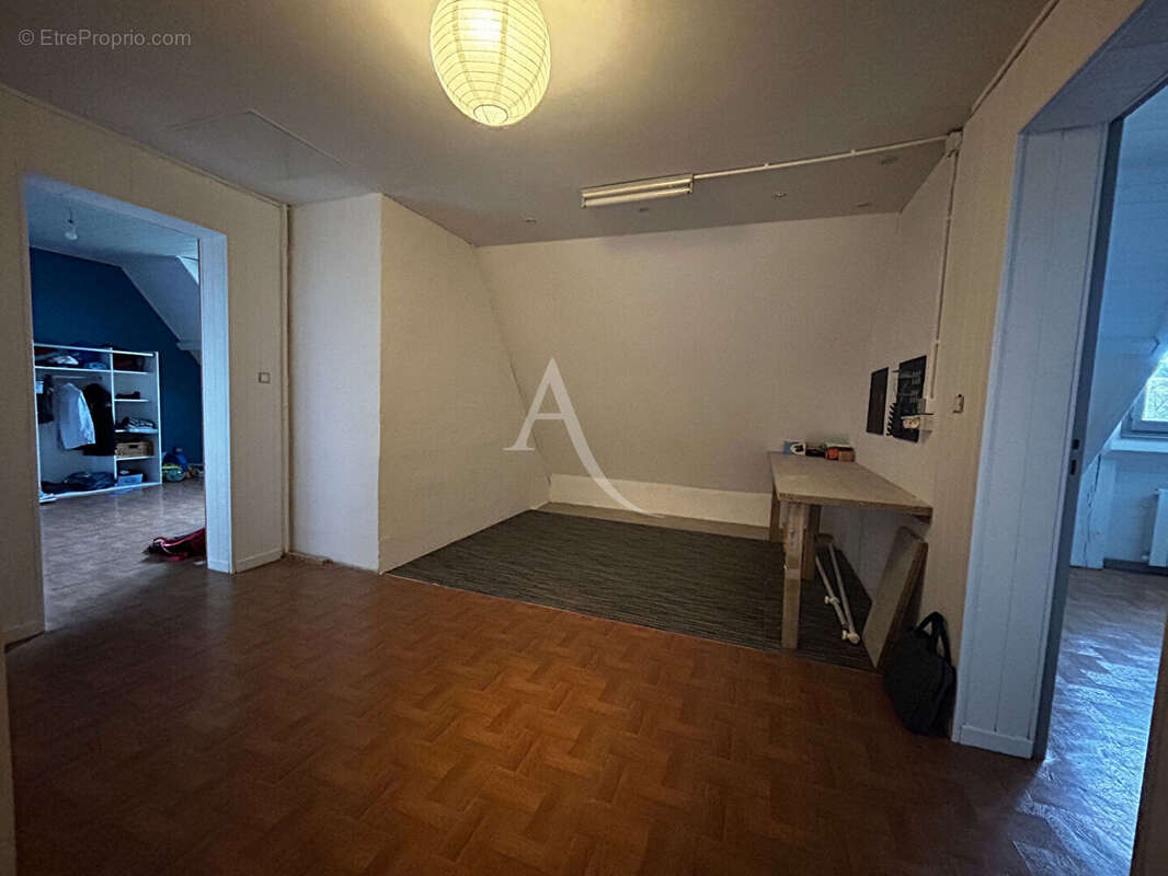 Maison à MONTHOU-SUR-CHER