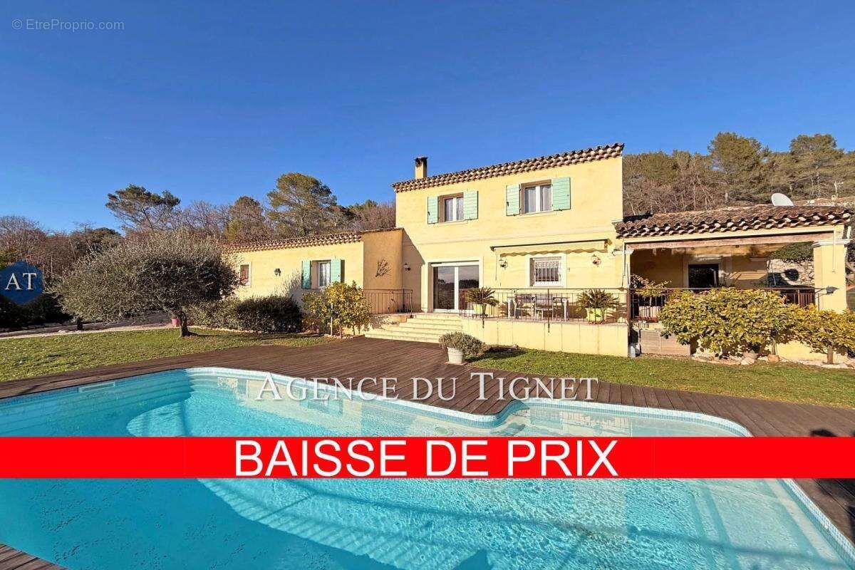 Maison à SAINT-CEZAIRE-SUR-SIAGNE