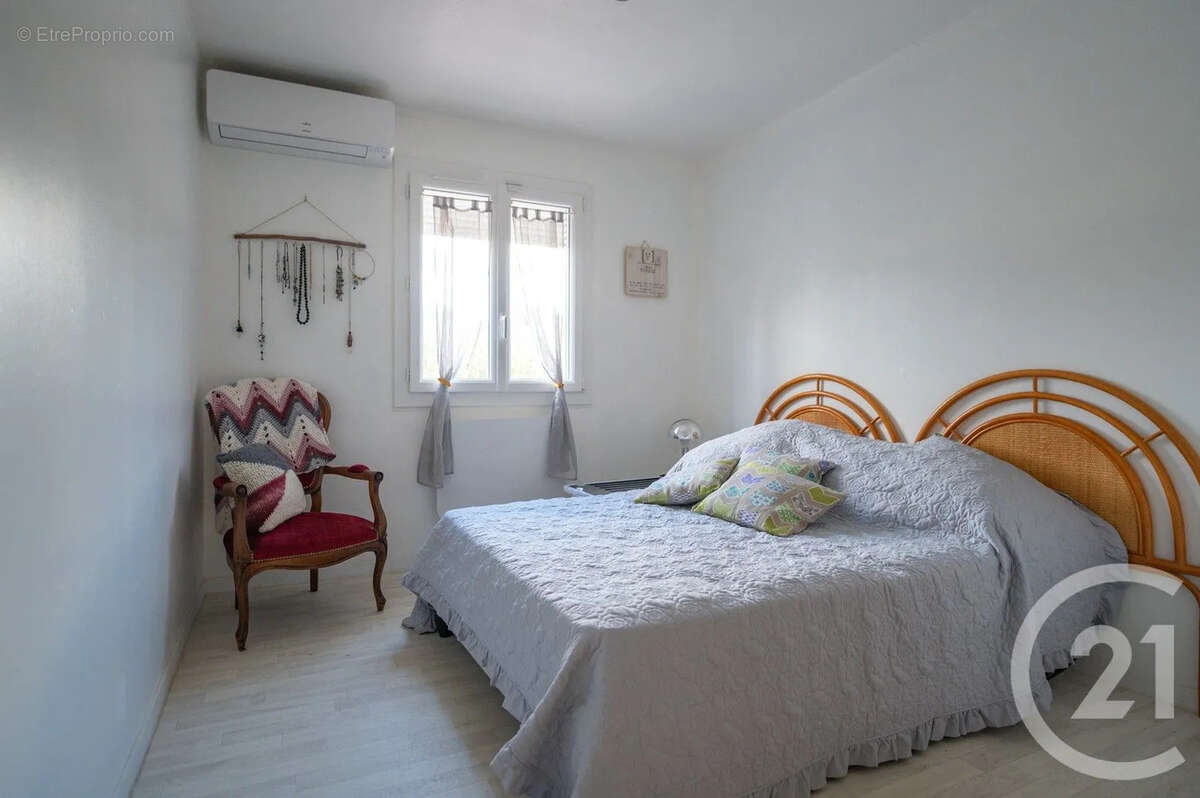Maison à BORMES-LES-MIMOSAS