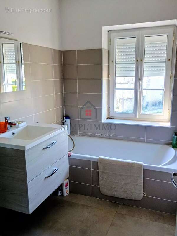 Appartement à COGNAC