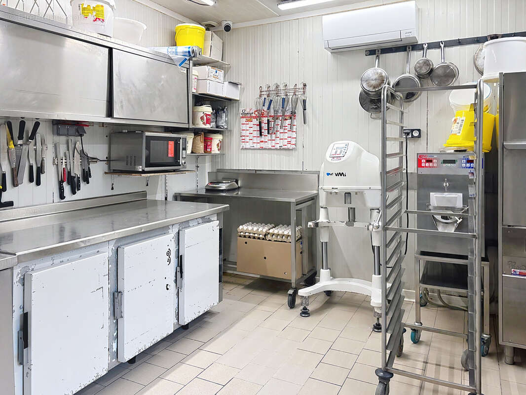 Commerce à SOURDEVAL