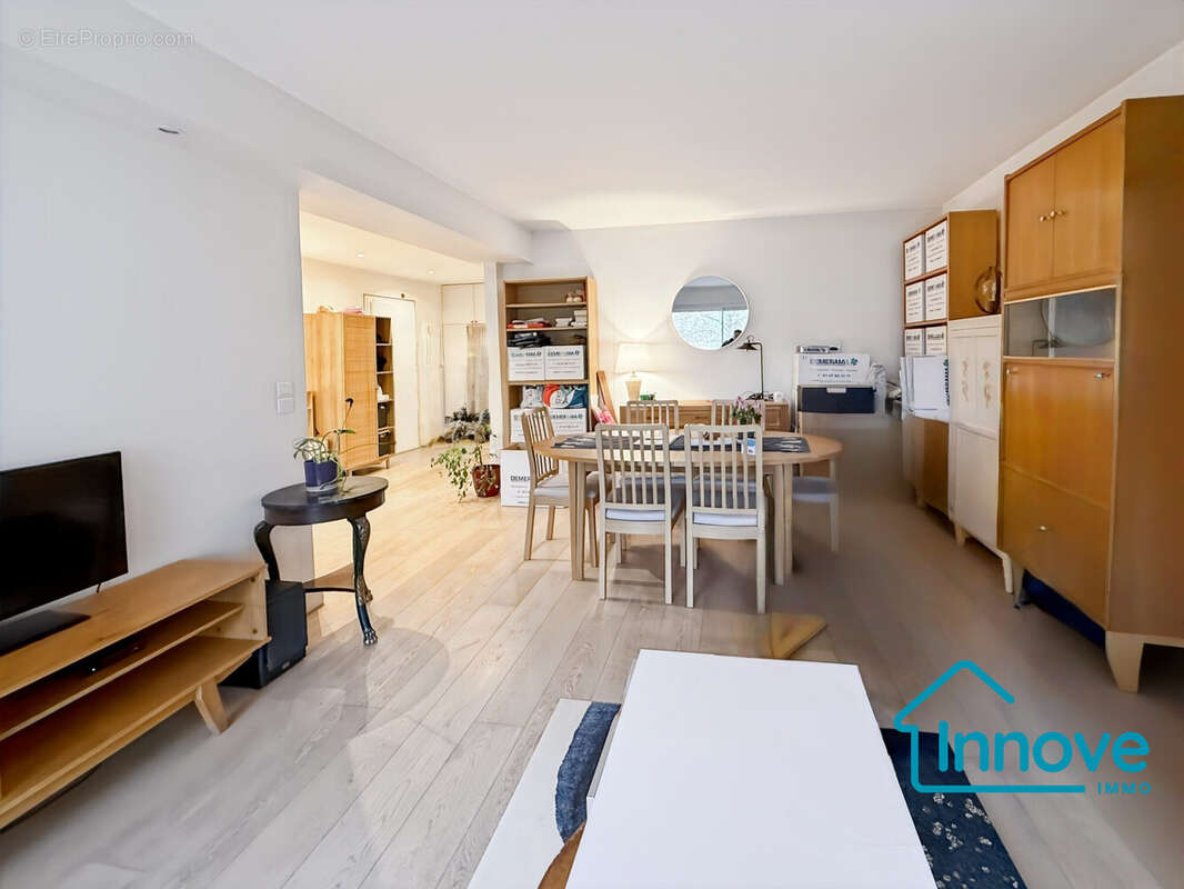 Appartement à VERSAILLES