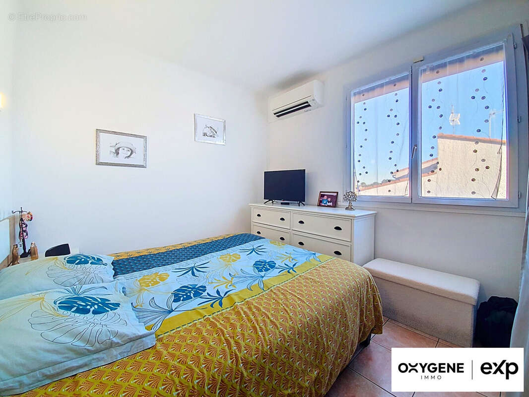 Maison à VILLENEUVE-DE-LA-RAHO