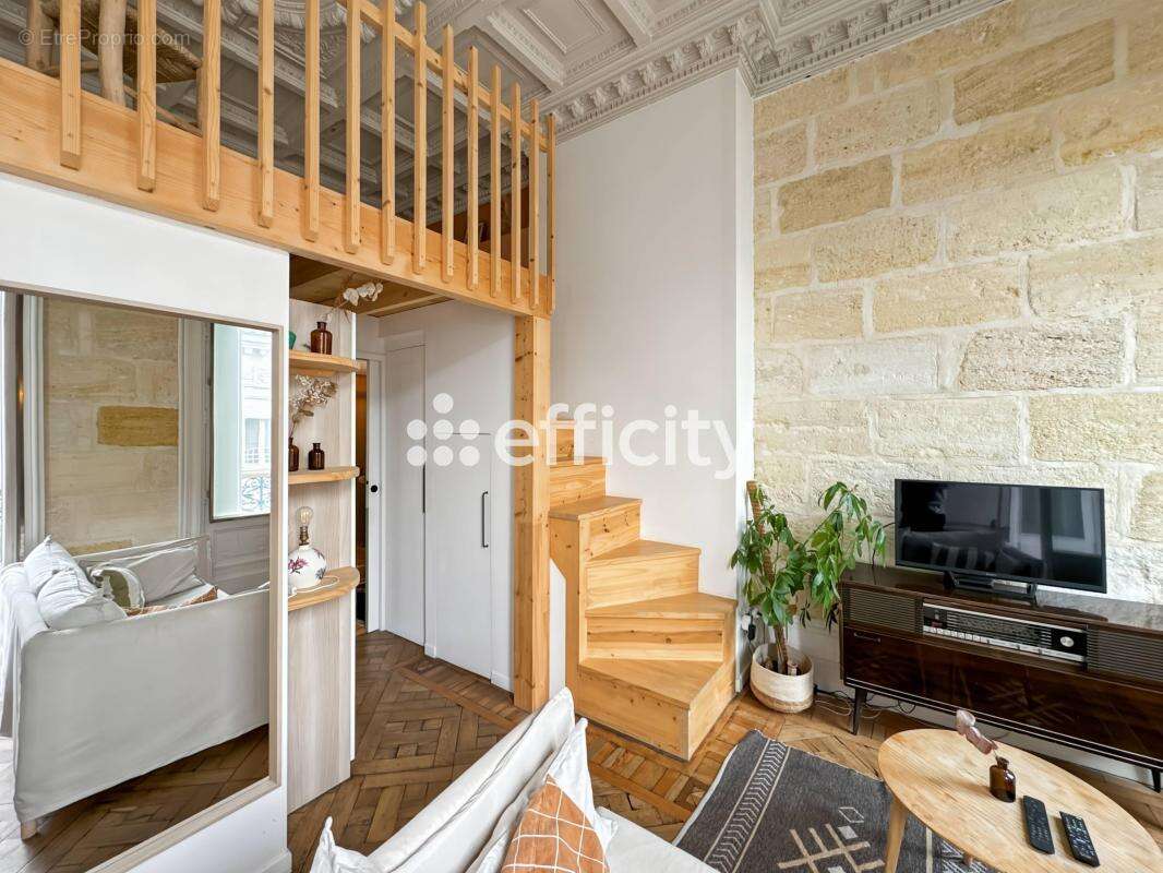 Appartement à BORDEAUX