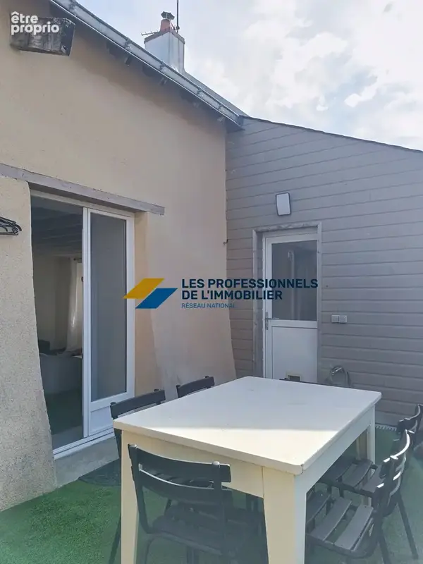 Sur Herbignac un bien rare, deux maison, deux univers. - photo 3
