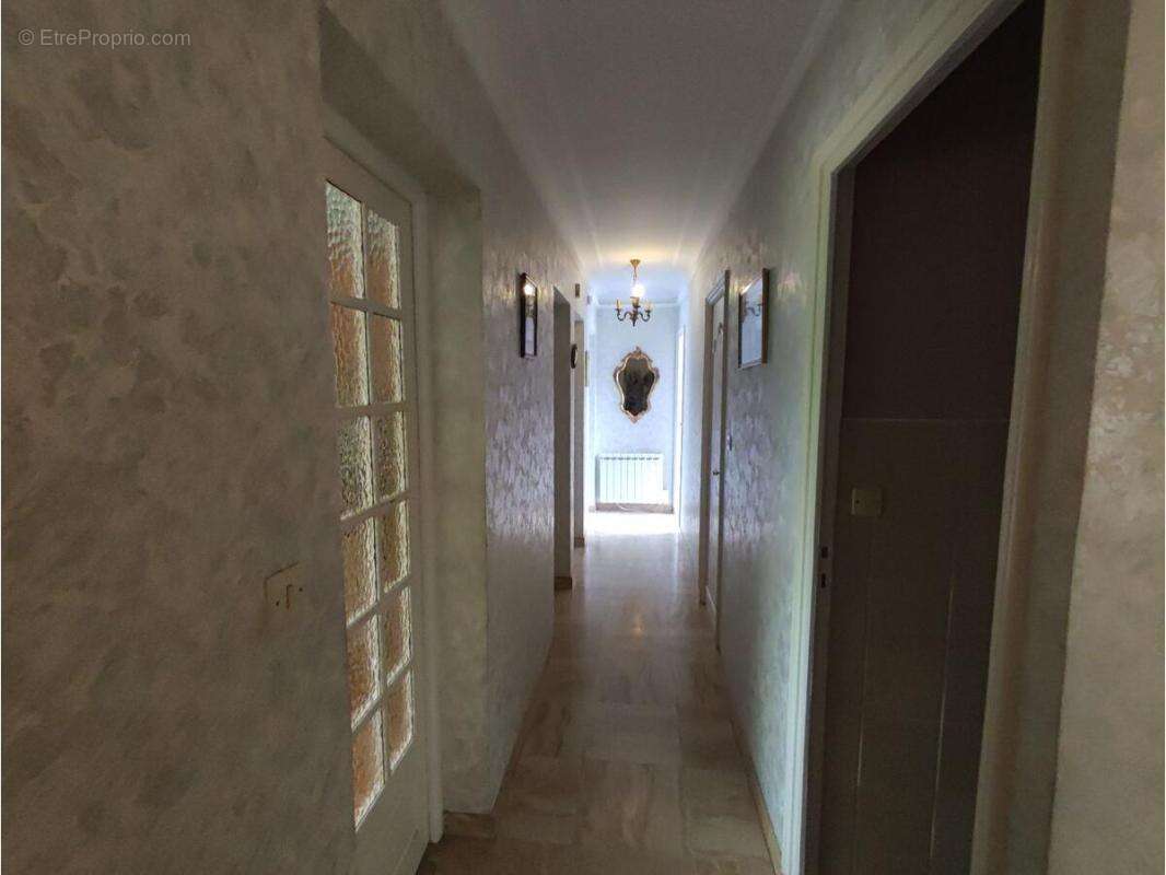 Maison 140 m² à Valframbert  - photo 7