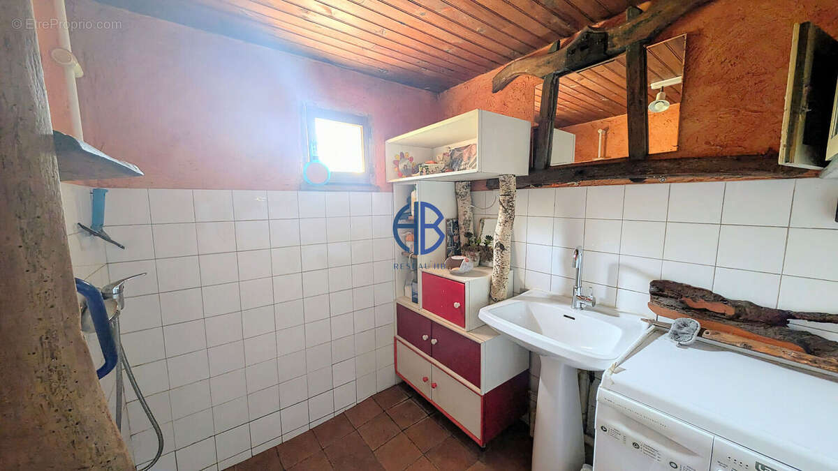 Maison à SAINT-CLAIR-SUR-GALAURE