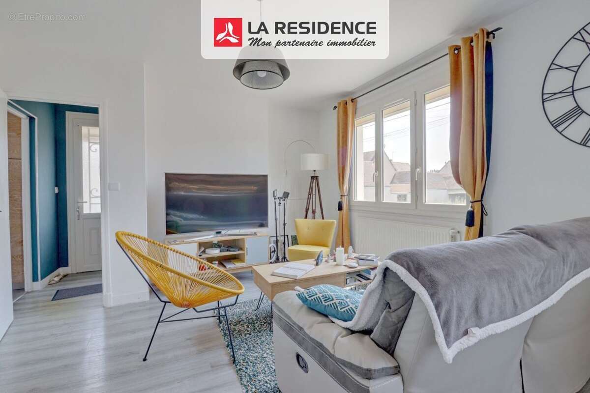 Maison 89 m² à Saint-Gervais-La-Foret  - photo 4