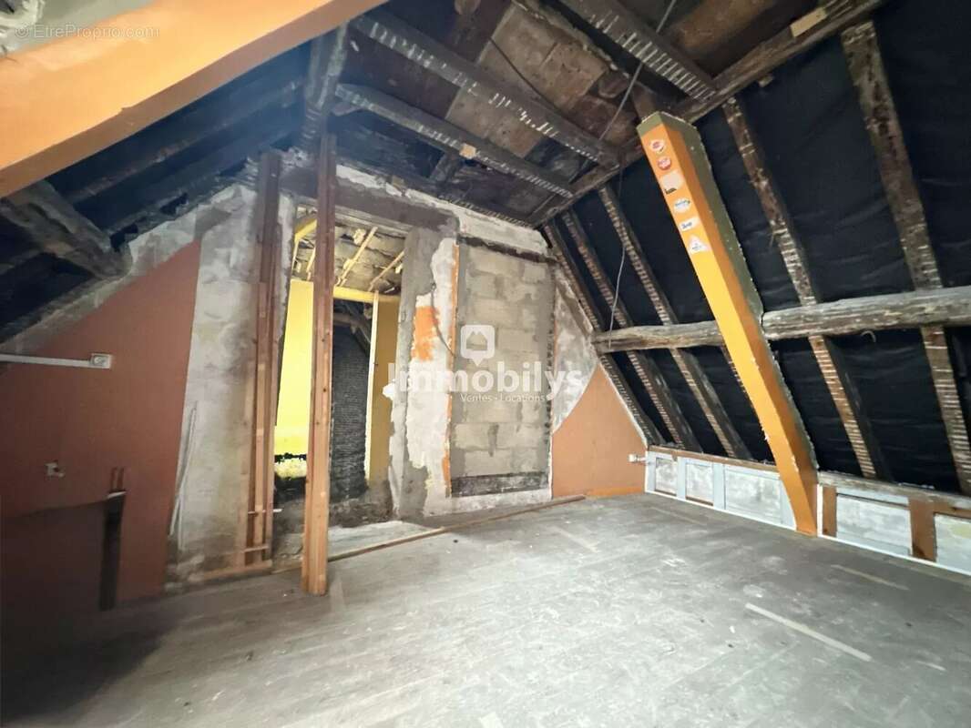 Maison à SIN-LE-NOBLE