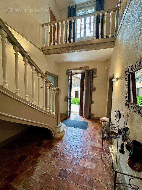 entrée - Maison à MIRANDE