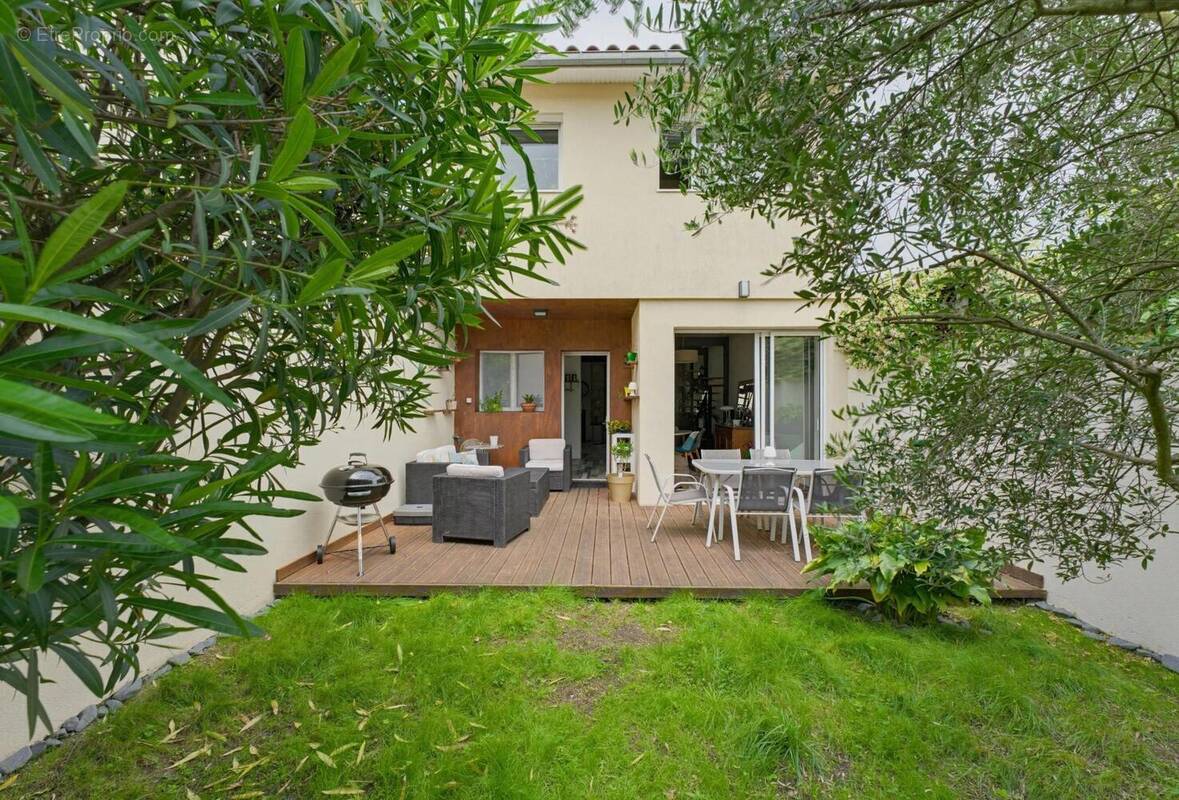 Photo 1 - Maison à BEGLES