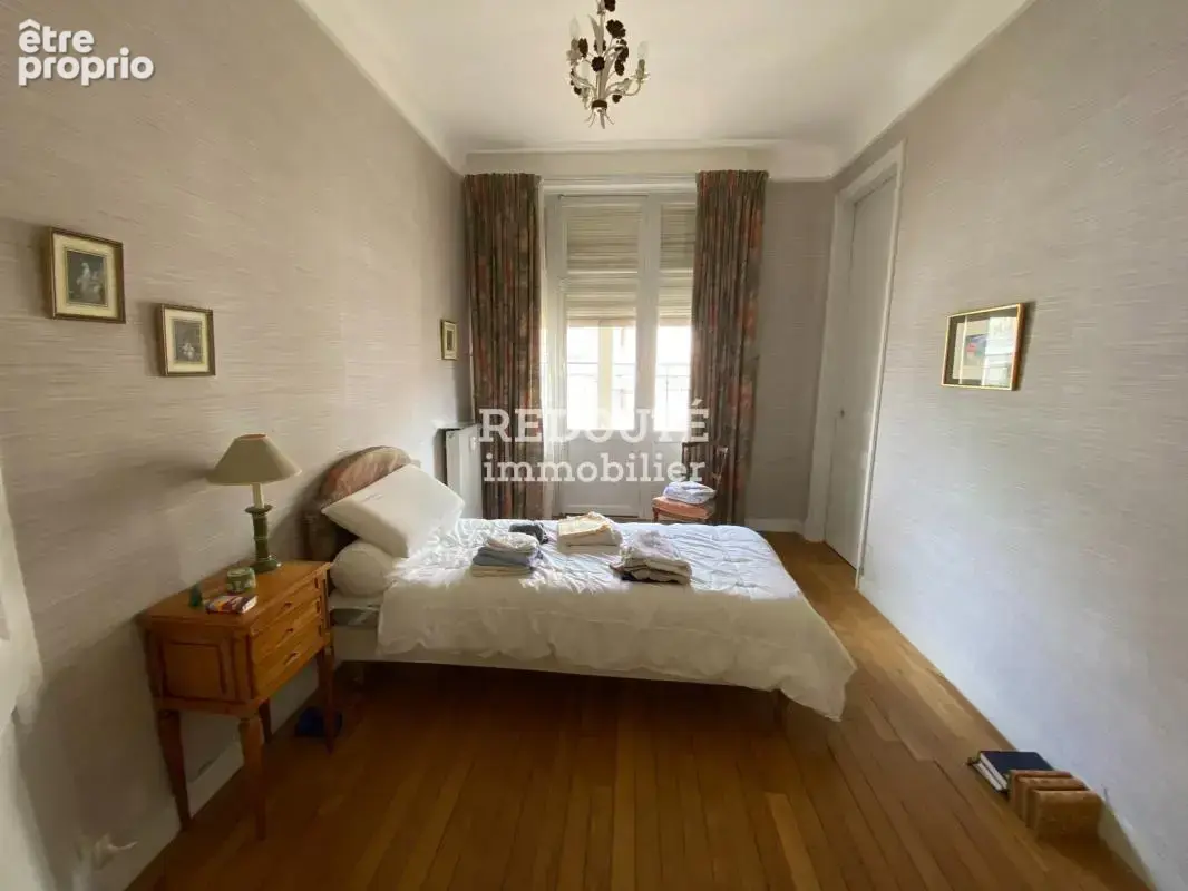 Appartement T6 de caractère – Hyper-centre – Charme de l’ancien - photo 9