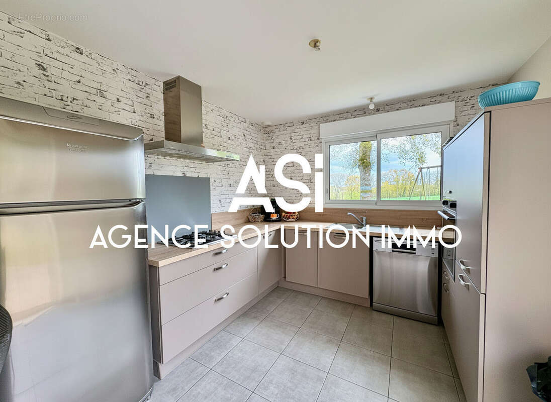 Maison à SAINT-OUEN-DES-TOITS