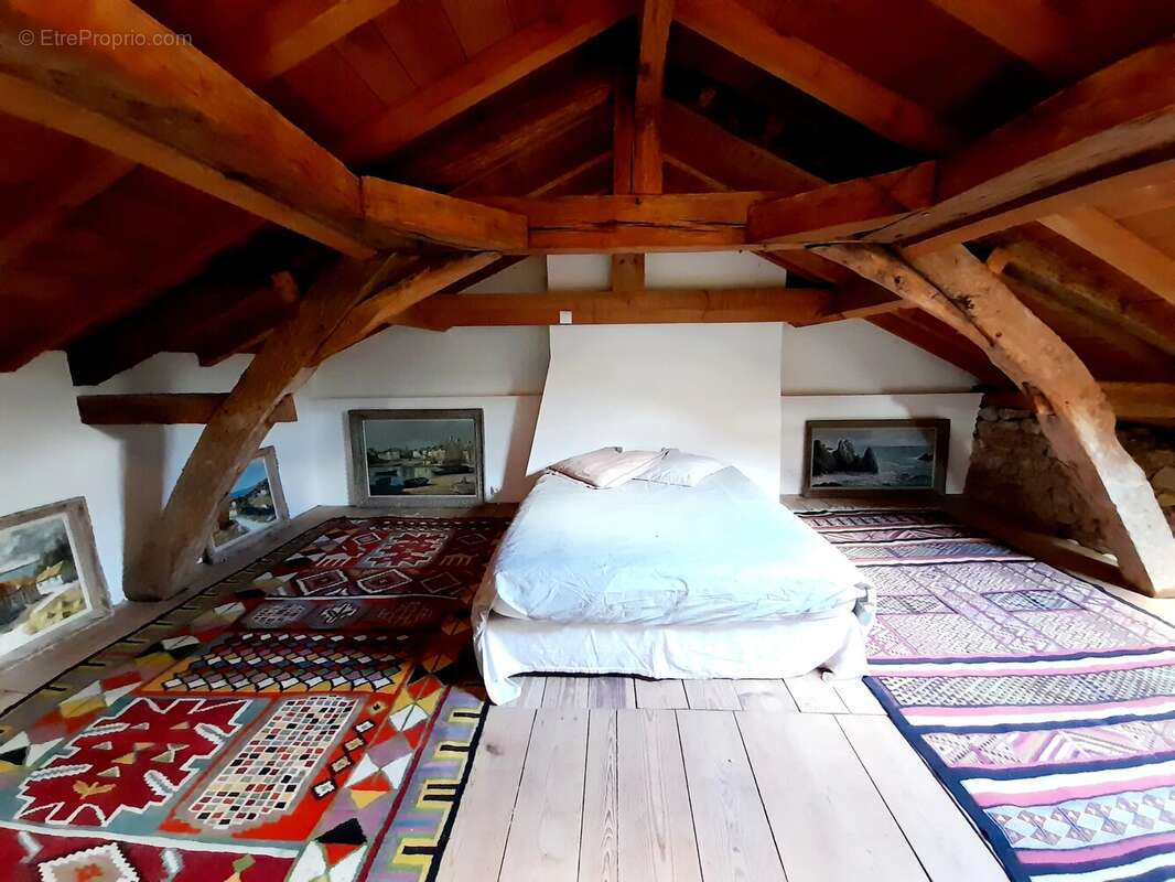 Maison à CASTILLONNES