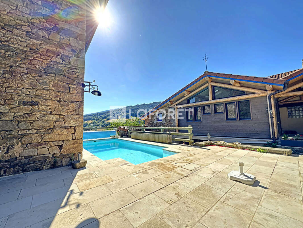 Maison Doizieux 4 pièce(s) 190 m2 - photo 2