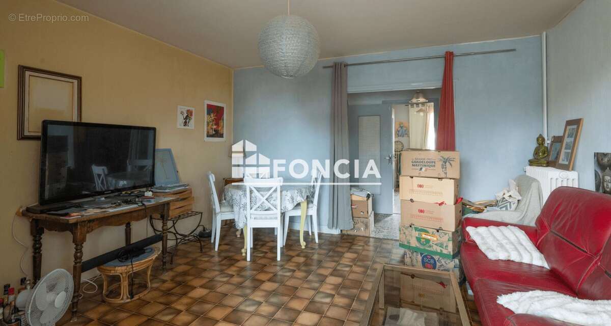 Appartement à TOURNON-SUR-RHONE