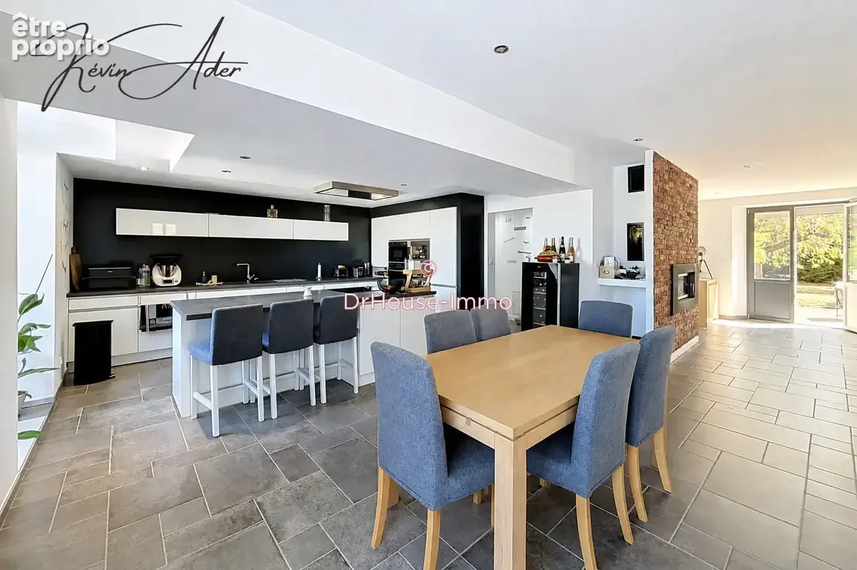 Maison 5 pièces 227 m² à vendre à Saint-Pryve-Saint-Mesmin (45750) - photo 13