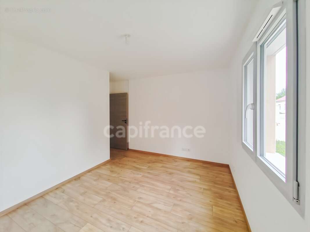A vendre à Demigny (71) maison neuve de 134 m² 6 pièces 4 chambres 593 m² de terrain ! - photo 9