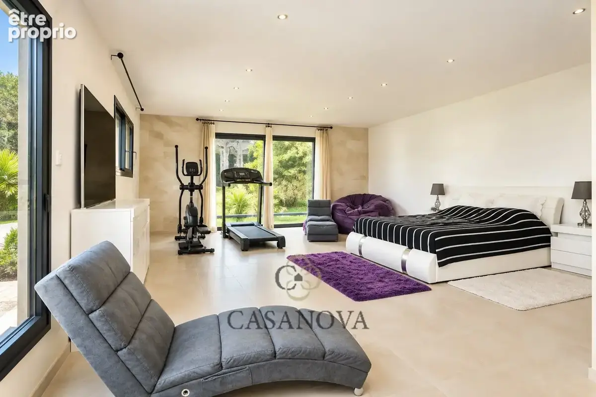 Villa contemporaine de 280 m² sur 1,3 hectare - photo 16