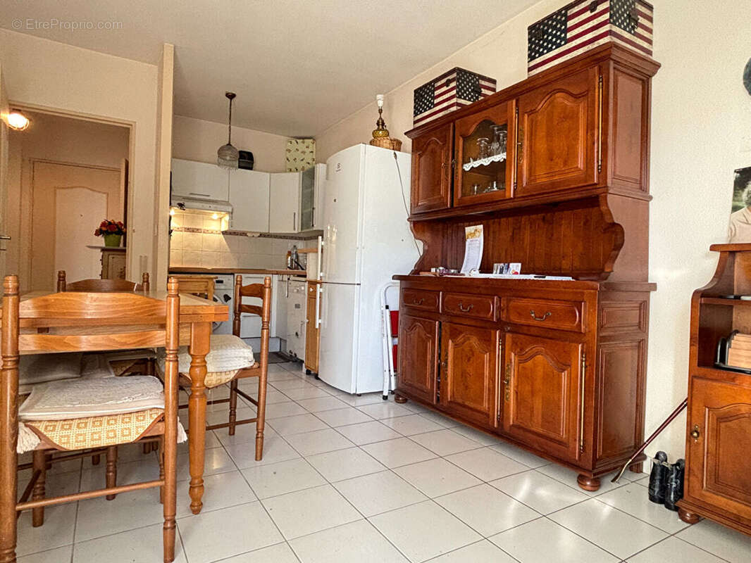 Appartement à VAUX-SUR-MER