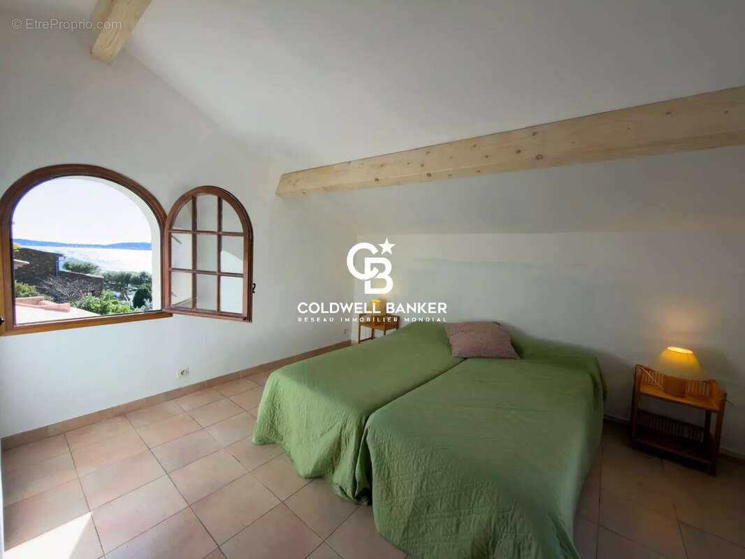 Villa vue mer, domaine privé - 83320 Carqueiranne - photo 20