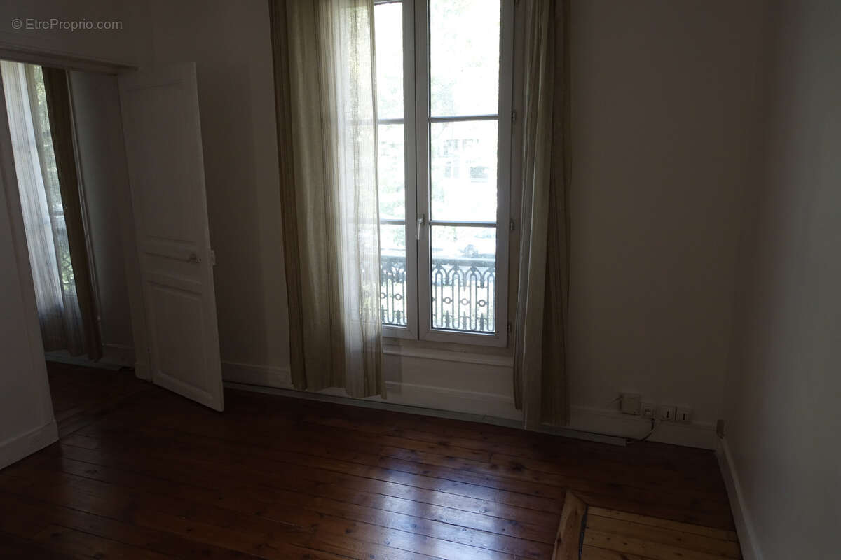 F3 - 1er etage - 75012 paris 45.35 m2 - 'exclusivite' - photo 4