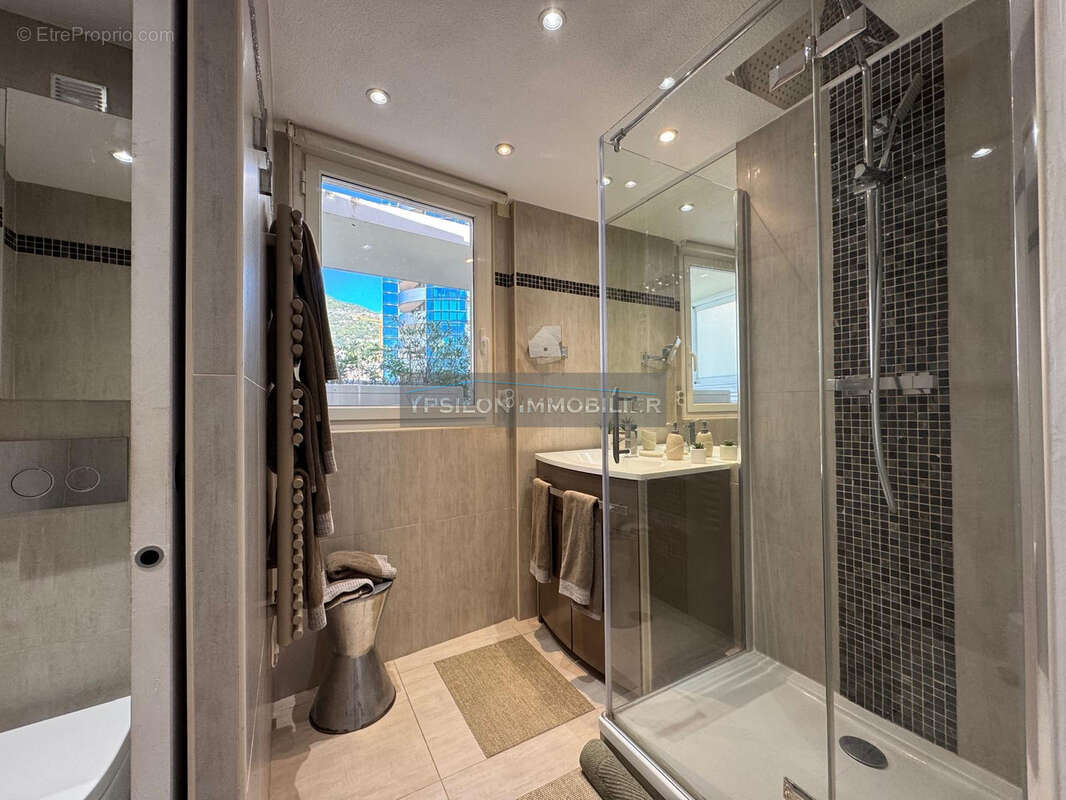 Appartement à BEAUSOLEIL