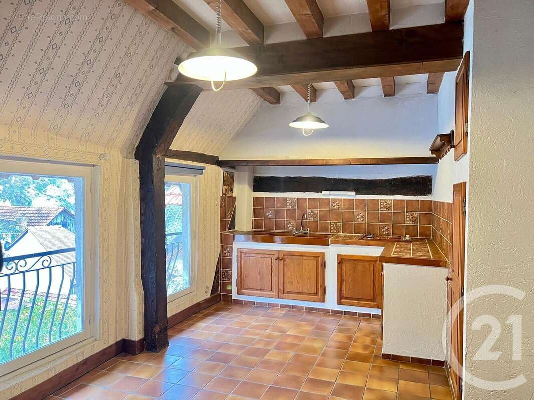 Maison à IVRY-LA-BATAILLE