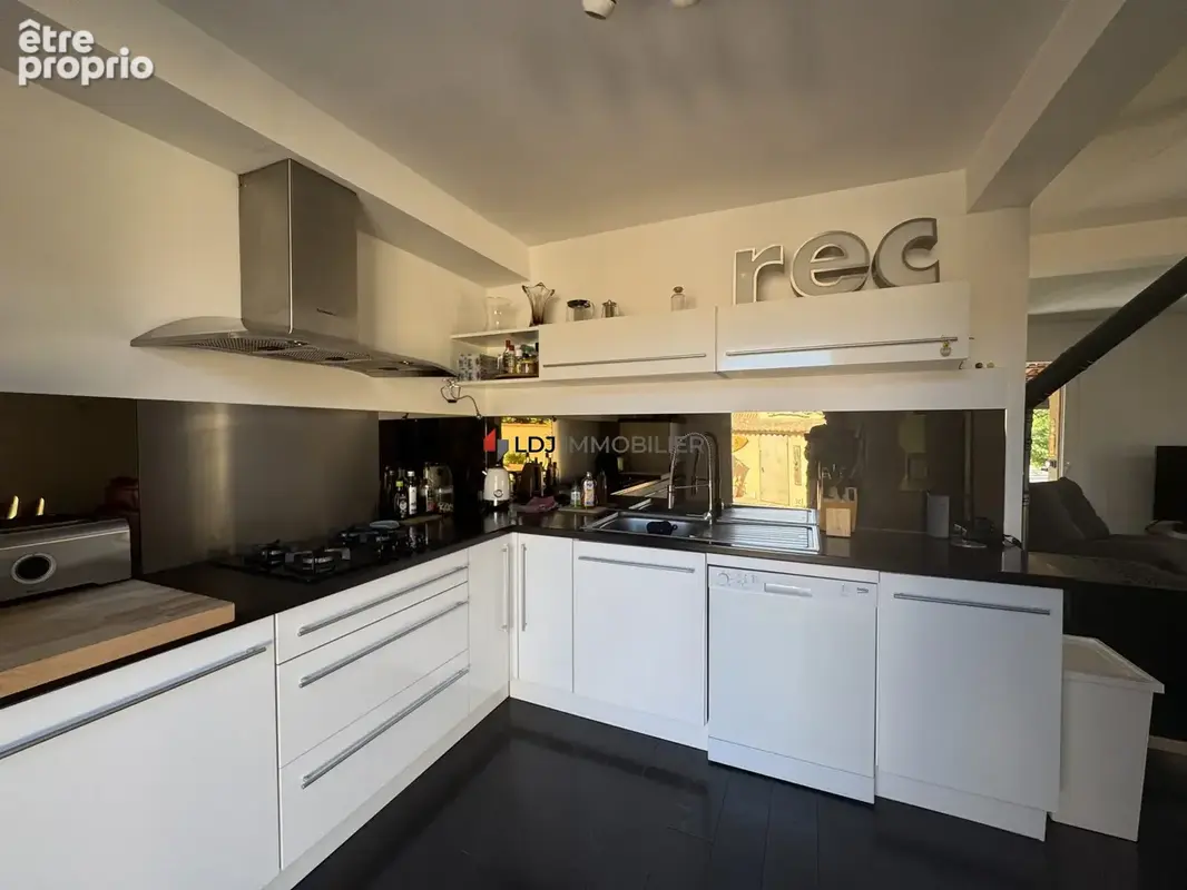 Maison 4 pièces 90 m² à vendre à Saint-Nazaire (66570) - photo 9
