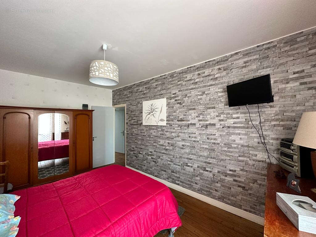 Maison à MORTAGNE-SUR-GIRONDE