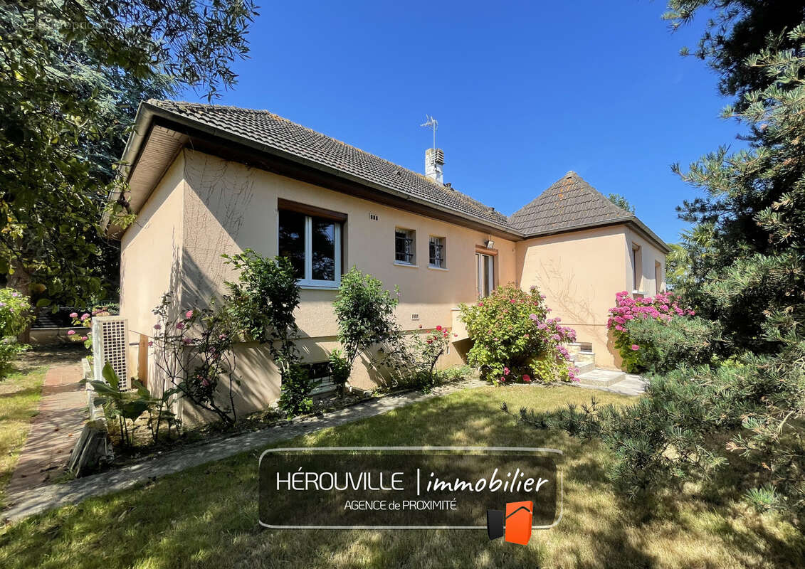 RANVILLE   Maison familiale de 168 m2 avec 5 chambres   Un fort potentiel dans un environnement privilégié - photo 6