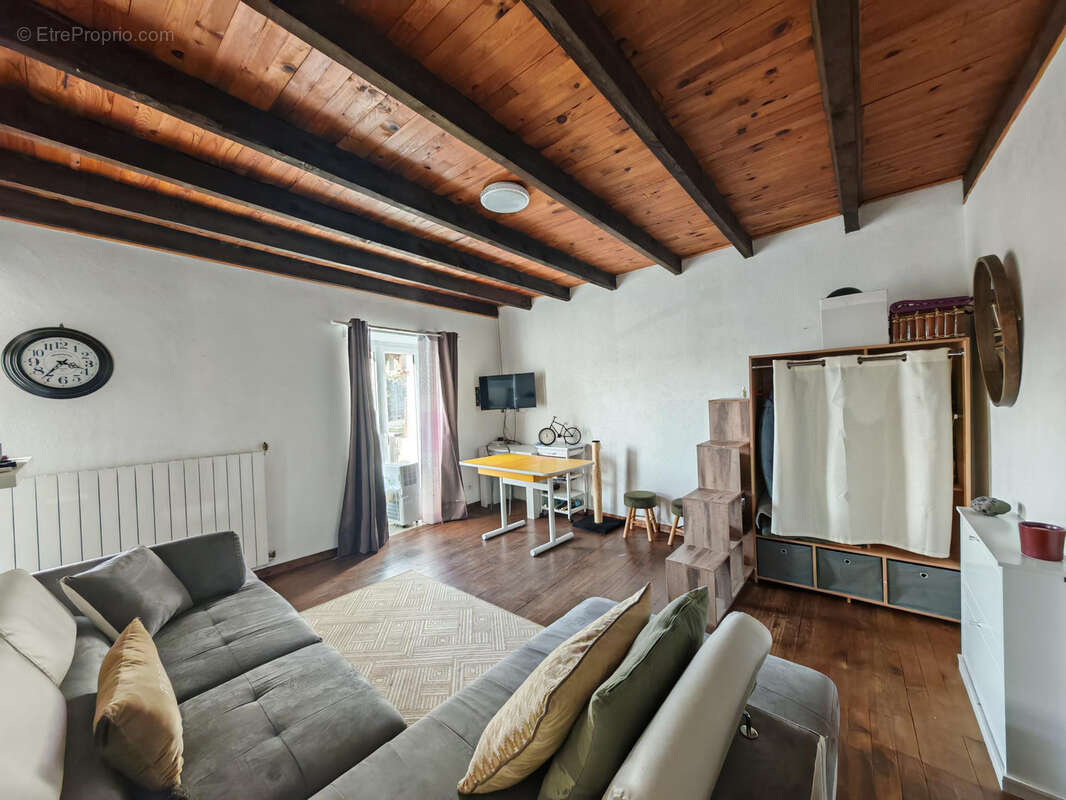 Maison à SAINT-BARTHELEMY-GROZON