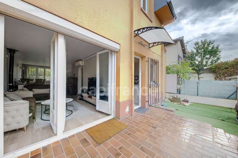 Maison à ROMAINVILLE