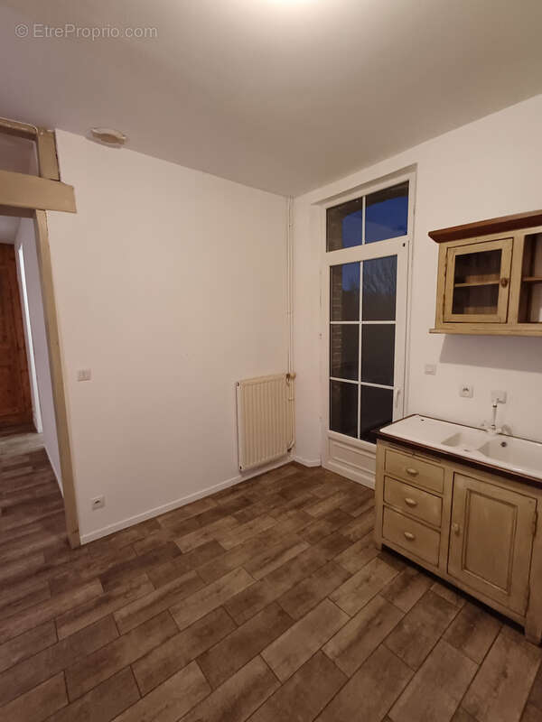 Maison à BERTEAUCOURT-LES-DAMES