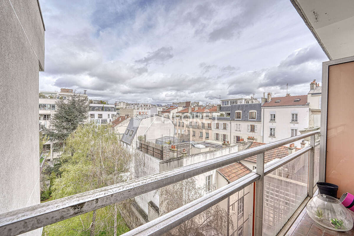 Étage élevé - balcons - vues dégagées - plan optimisé - dpe d - photo 11