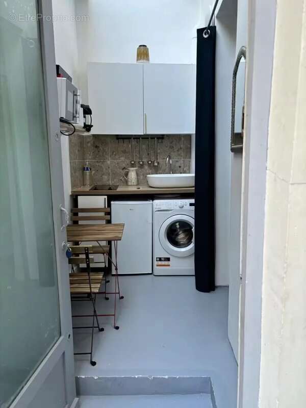 Commerce à PARIS-3E